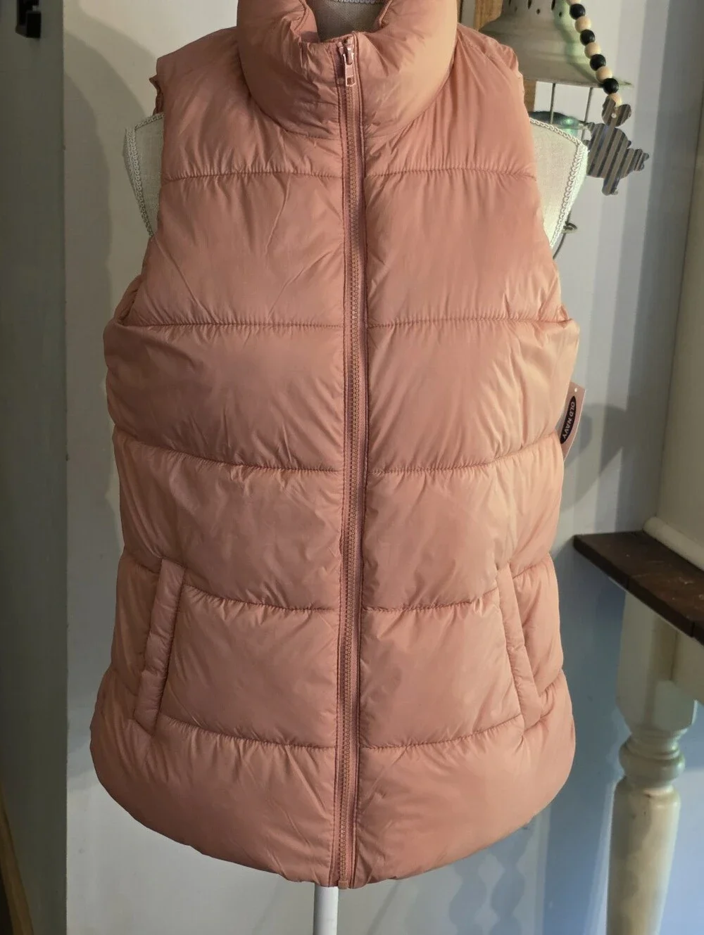 Old Navy Puffer Vest